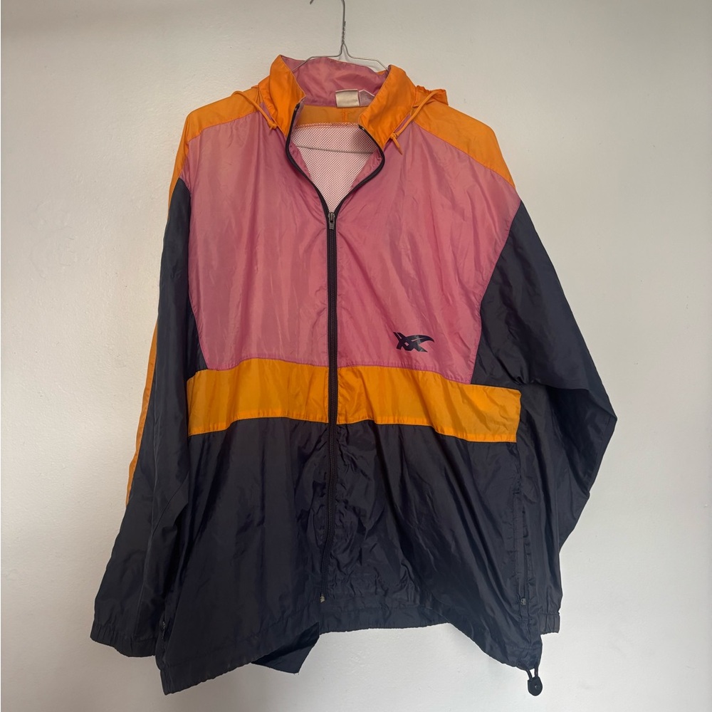 Asics Vintage Windbreaker - Bright orange and pink